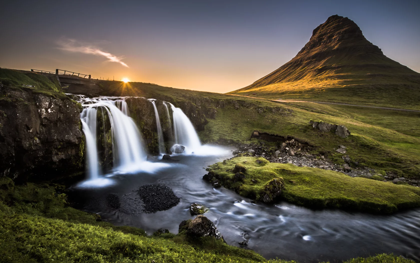 гора, водопад