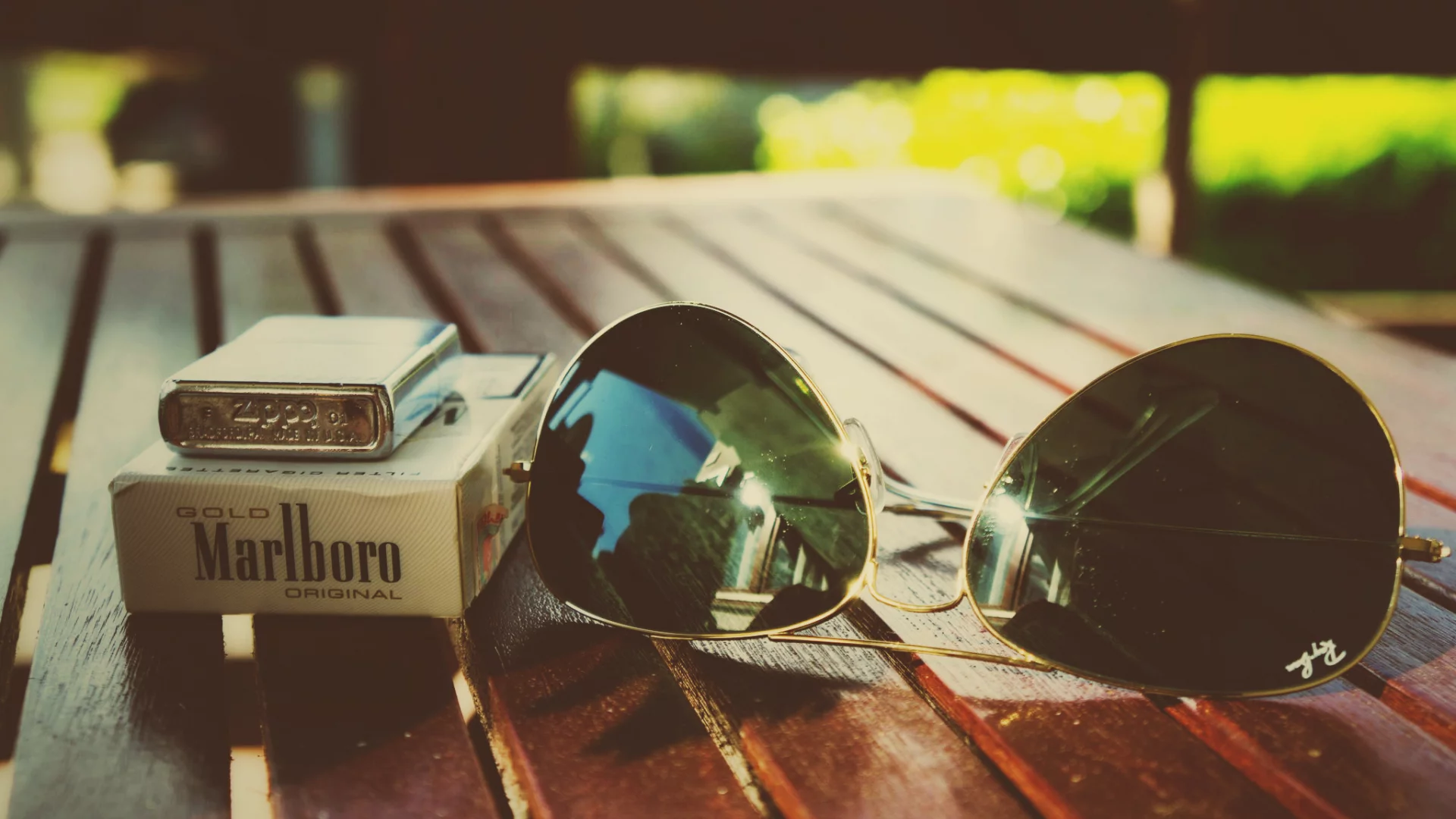 очки, ray ban, зажигалка, zippo, сигареты, marlboro