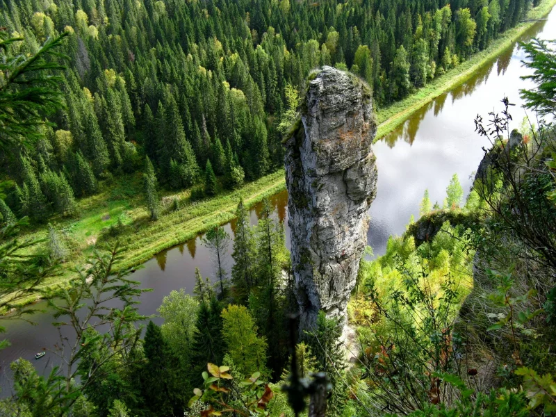 каменная колона, природная