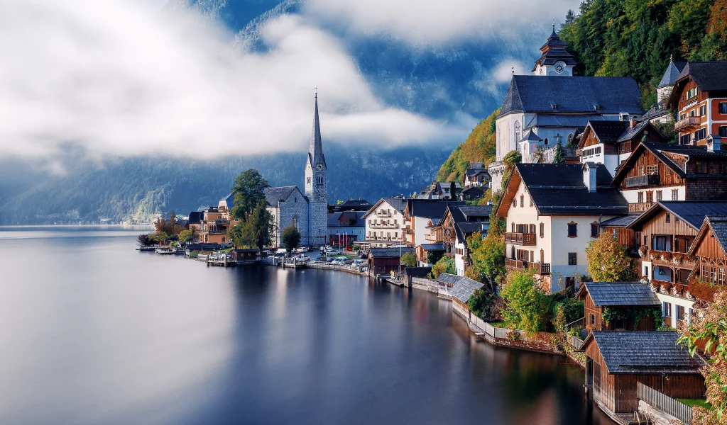 Hallstatt, Austria, Alps, Гальштат, Австрия, озеро, Альпы, горы, дома, леса, облака