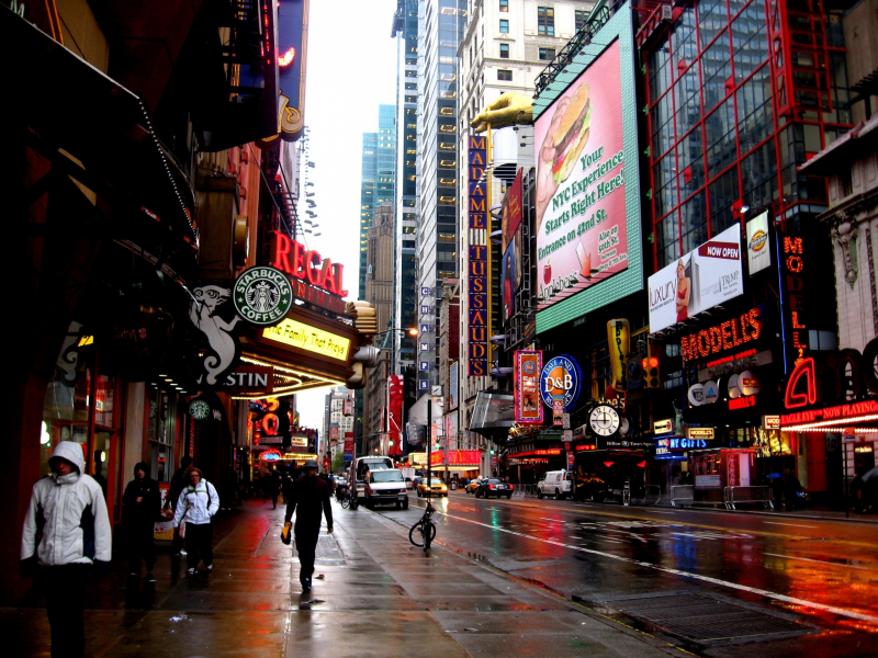 new york, небоскреб, люди, нью йорк, starbucks, дождь, manhattan