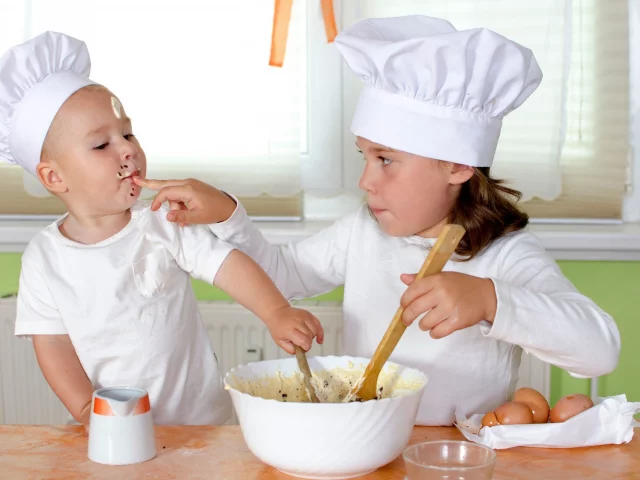 eggs, baby, spoon, kitchen, boy, cup, children, cook, cream, table, girl, ребёнок