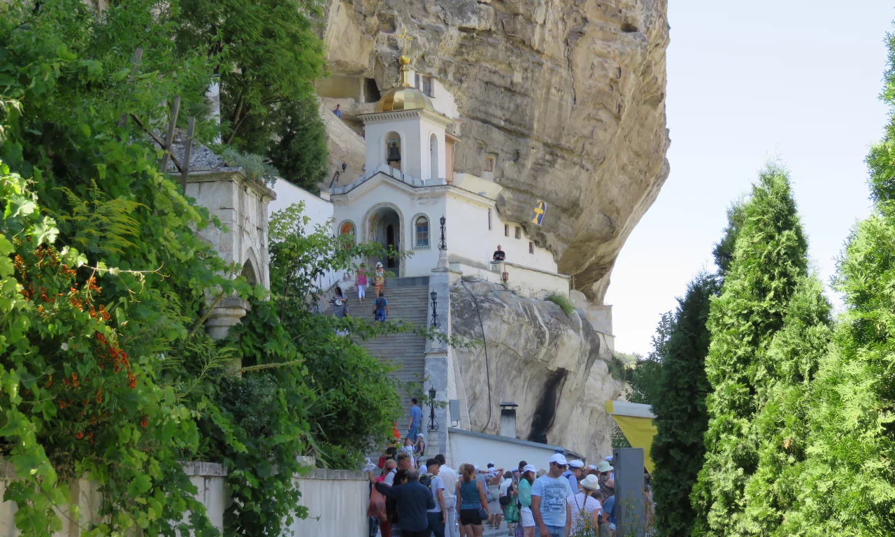 крым, горы, чуфут кале, церковь, вырублена, скала, тп