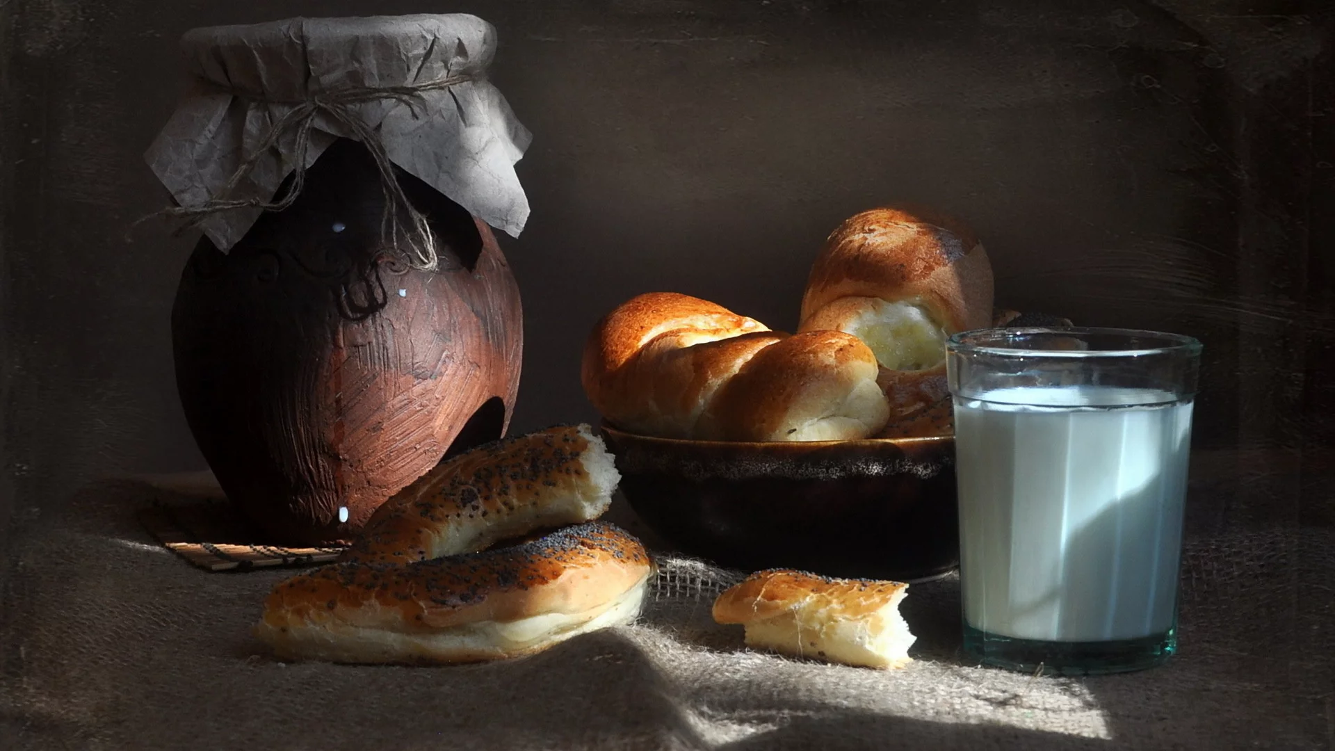 горшок, булочки, молоко, пирожки, еда, напиток, кувшин, стакан, завтрак, еда, баранка, мак