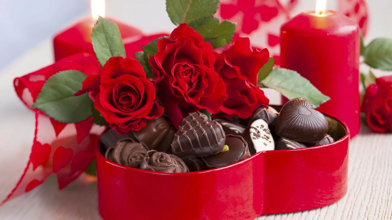 photography, chocolate, photo, heart, love, candy, flowers, bouquet, holiday, red, february 14