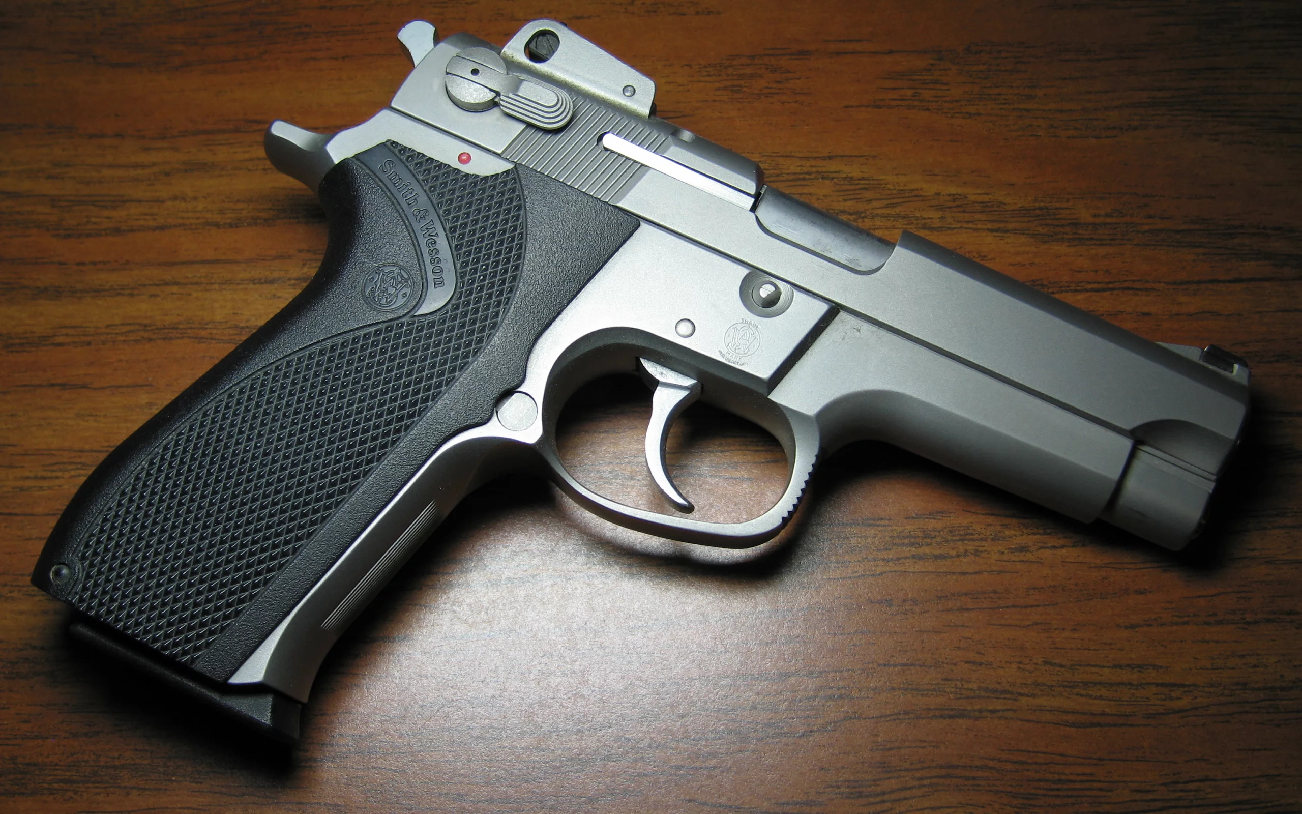 пистолет, хром, смит, вессон, smith, wesson, model, 5906, weapon, gun, pistols, weapons, chrom, dark, white, sun