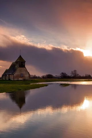 англия, церковь, закат, река, вода, трава, дереья