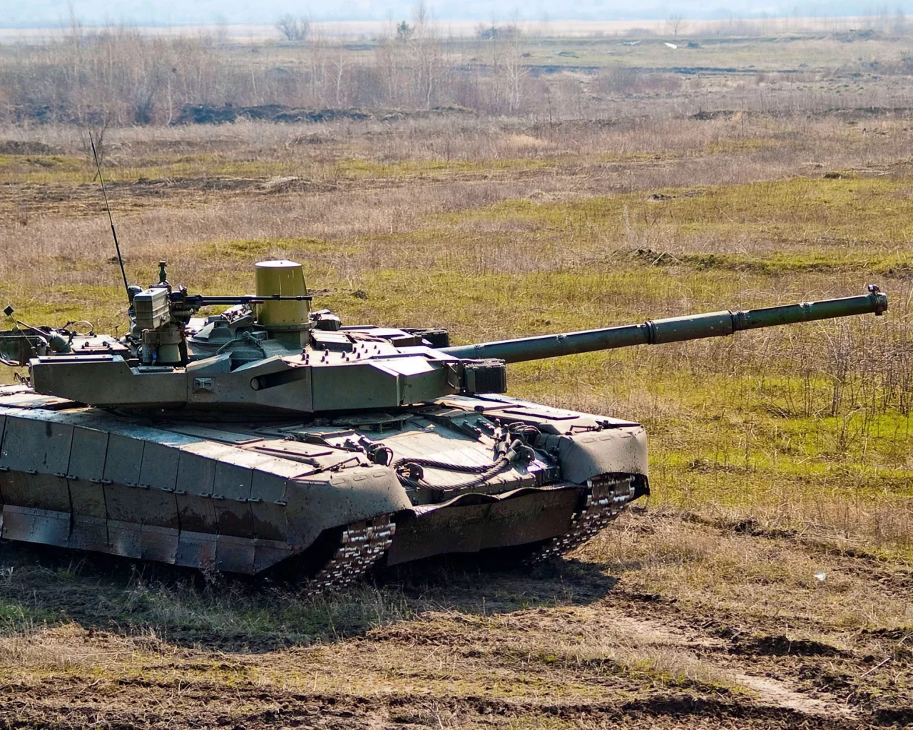 танк, поле, трава