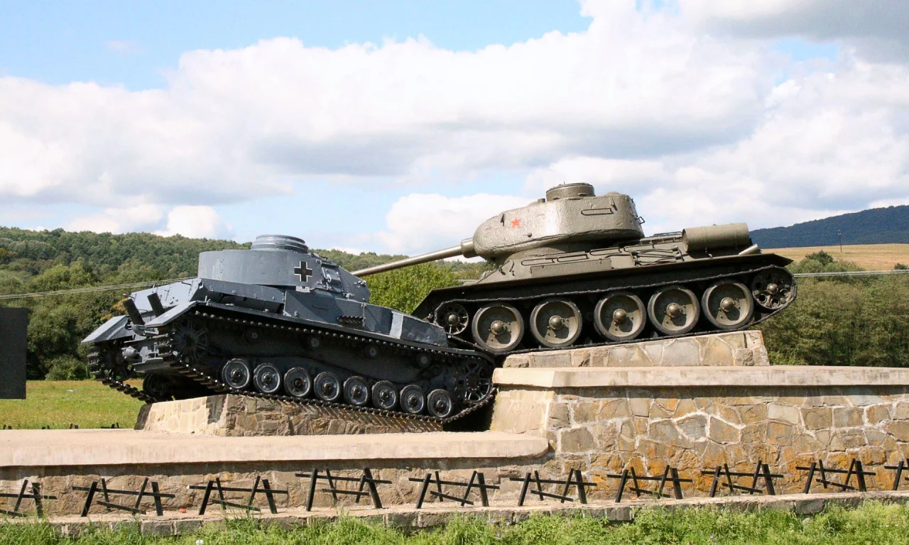 танки, т 34 85, пз 4