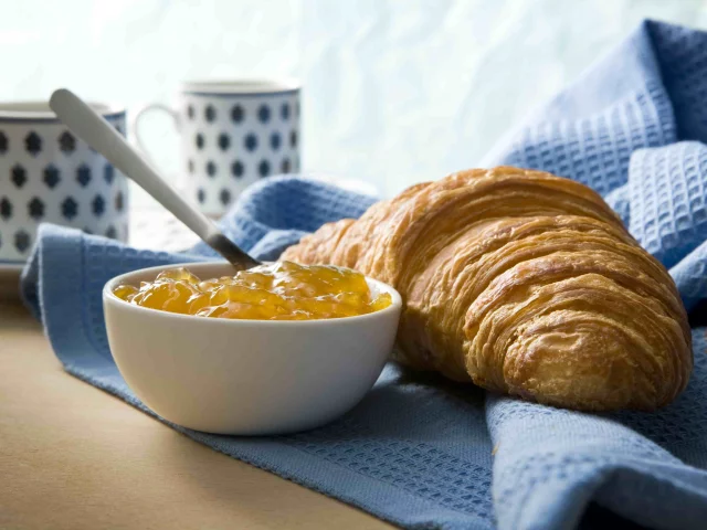 чашки, food, сладкое, кофе, чай, еда, завтрак, круассан