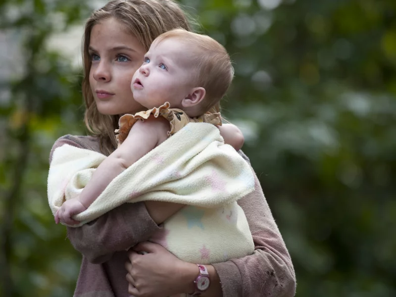 lizzie, the walking dead, дети, brighton sharbino, сериал