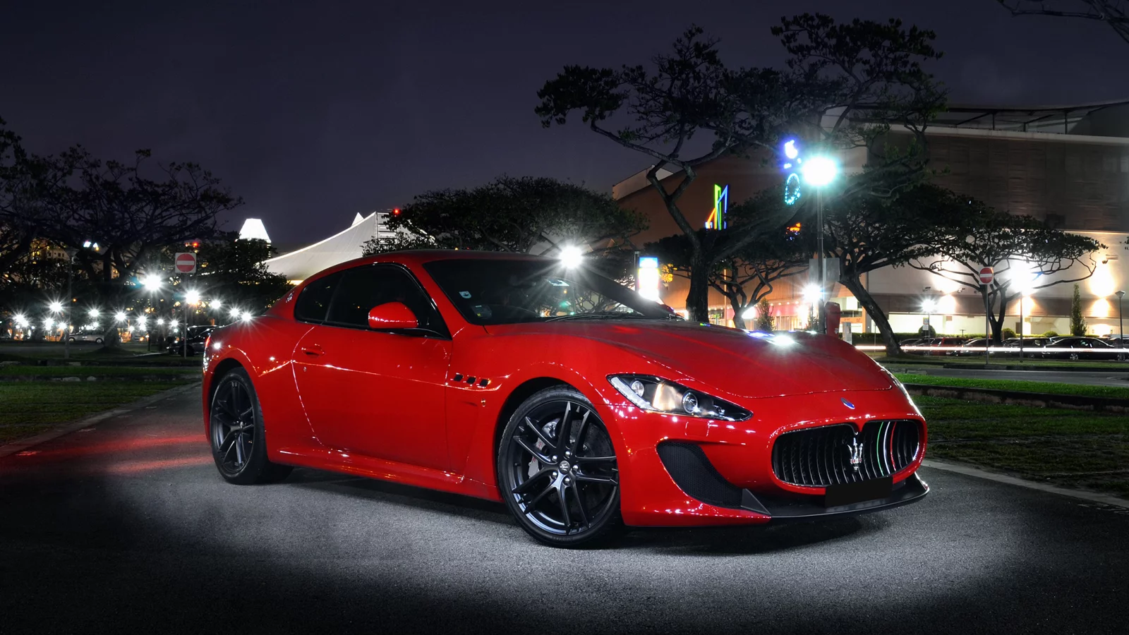 light, granturismo, red, mc stradale, street, maserati, night, front