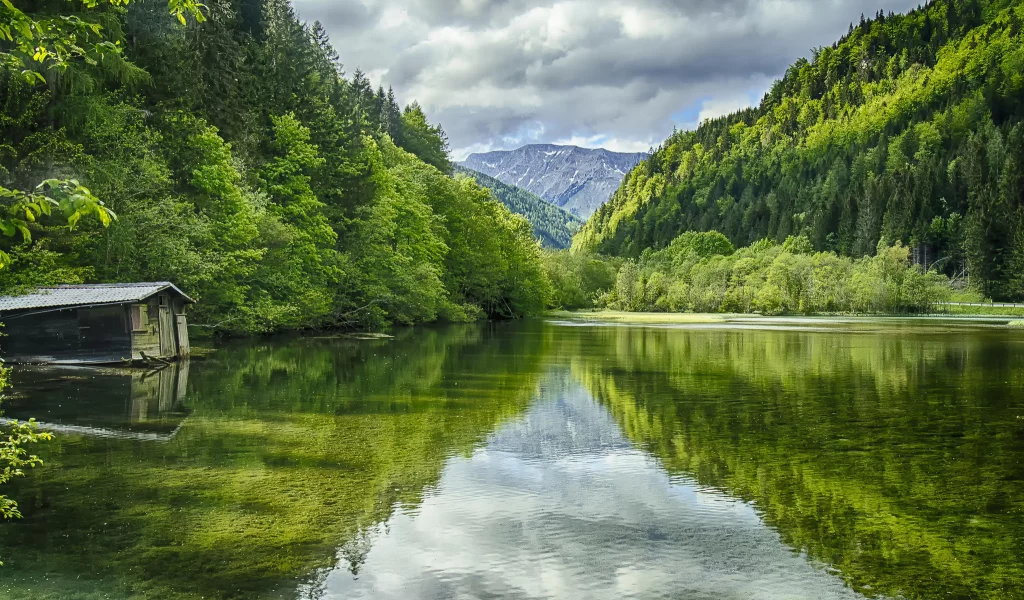 природа, озеро, горы, вода, река, небо, тучи, облака, лес