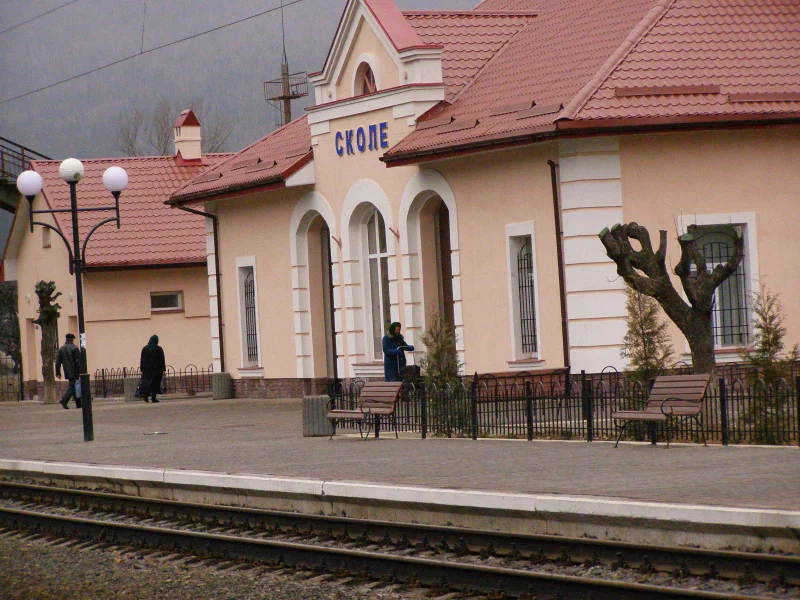 вокзал, карпаты, бескиды, отдых, перон, фонари