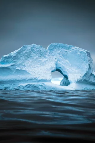 море, айсберг