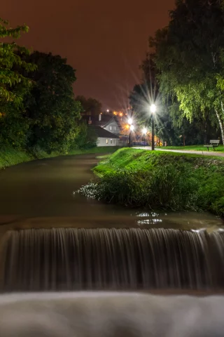 хорватия, реки, водопады, загреб, ночь, уличные фонари, деревья
