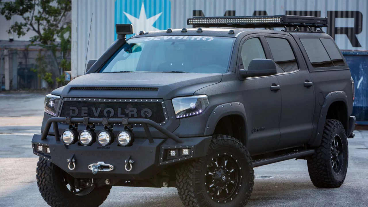 автомобиль, тойота, тундра, экспедиция, toyota, tundra, devolro, expedition, 2017, front, three, muscle, musclecar, stance, power, car, mod, custom, front, sky, see, indusrial, modern, black, sun, summer, nice, wide
