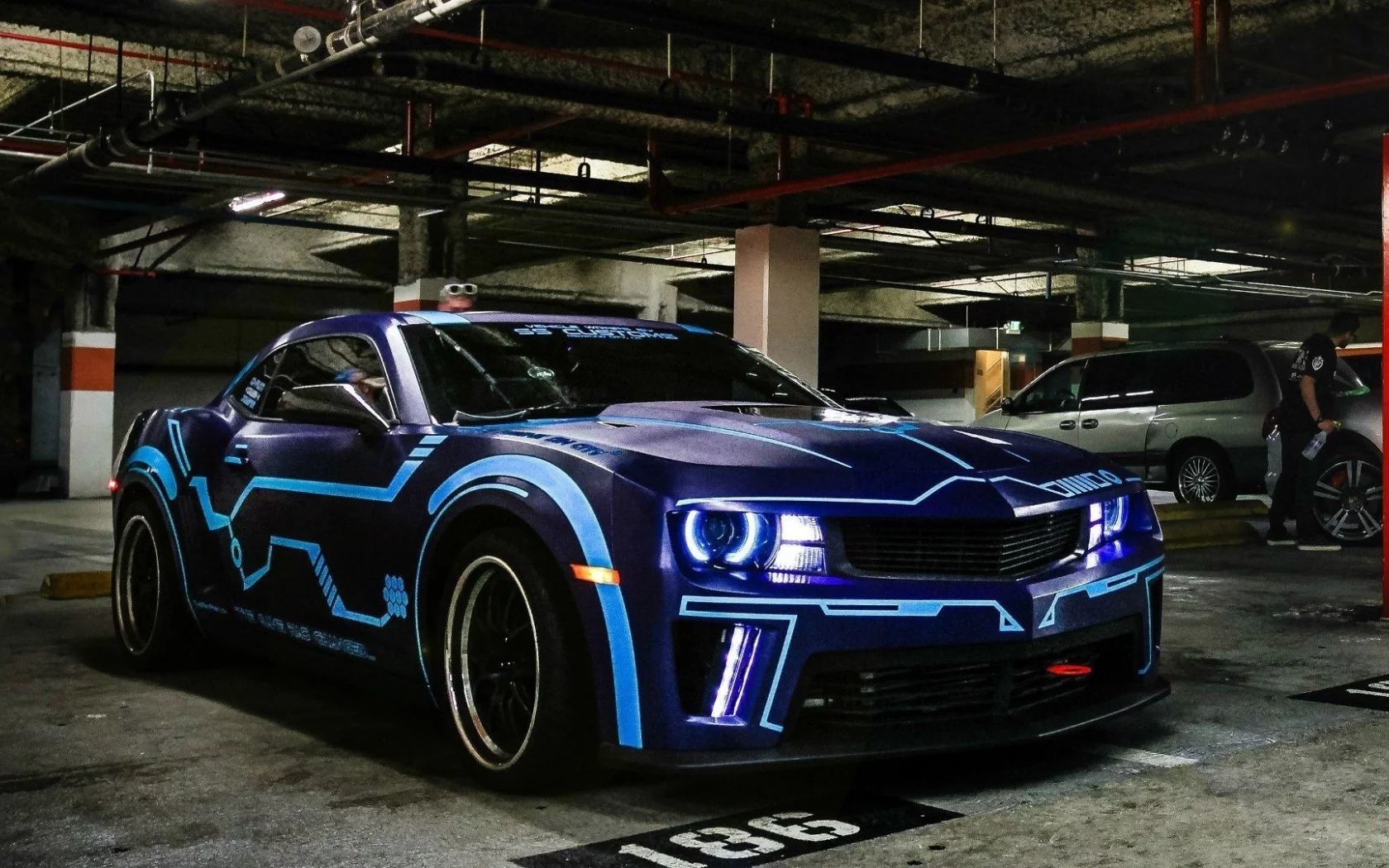 автомобиль, шевроле, камаро, chevrolet, camarro, ss, custom, muscle, musclecar, stance, power, garage, car, sun, sky, summer, see, indusrial, front, dark, wide