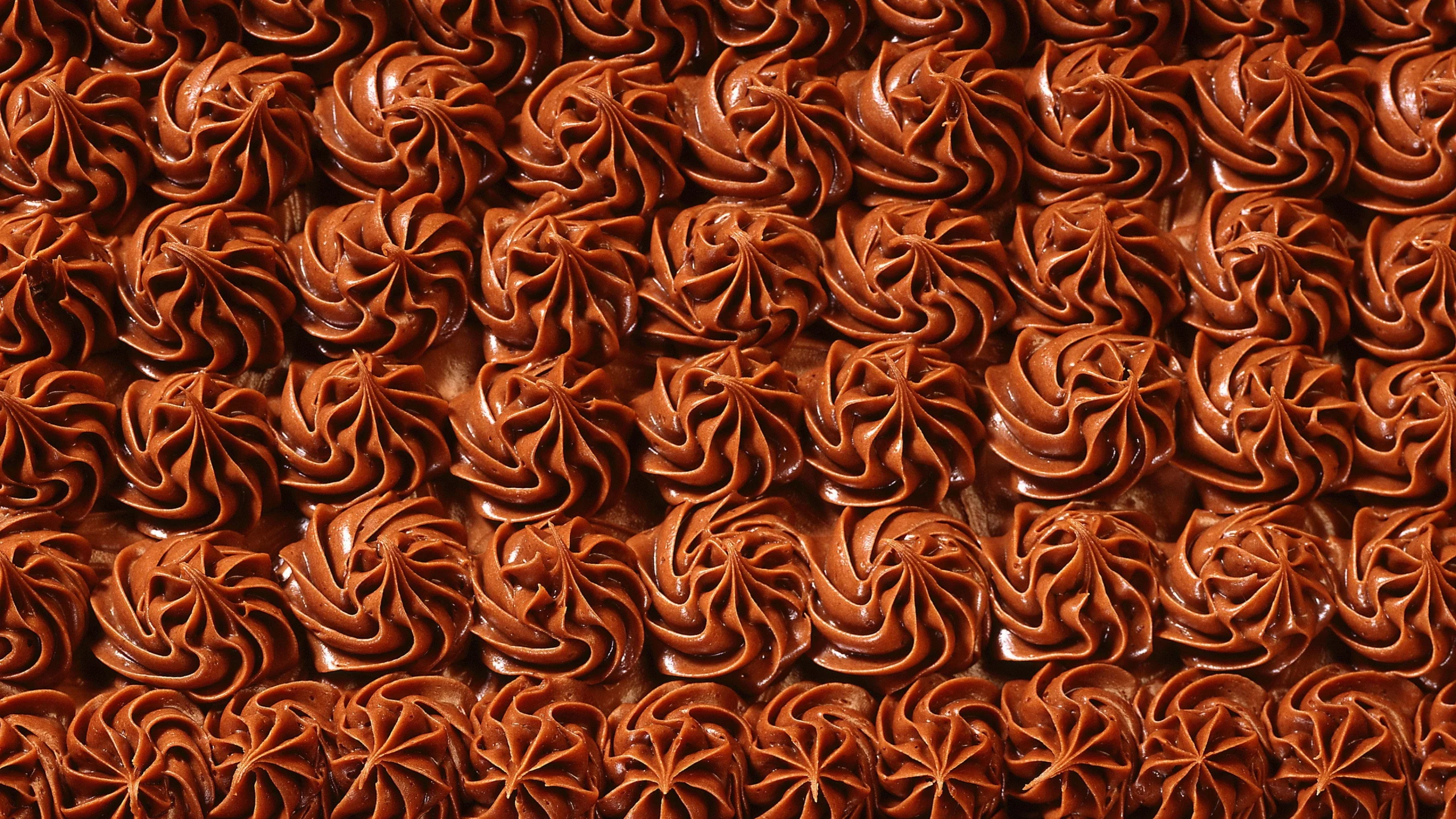 шоколад, фигурный, конфеты, комната, table, chocolate, curly, candy, dark, room, nice, sweets, environment, wood, table, main, room, read, nice, wide