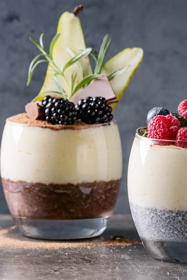 завтрак, porridge, pudding, малина, йогурт, черника, десерт