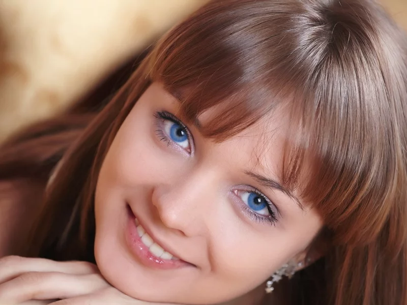 face, blue eyes, redhead