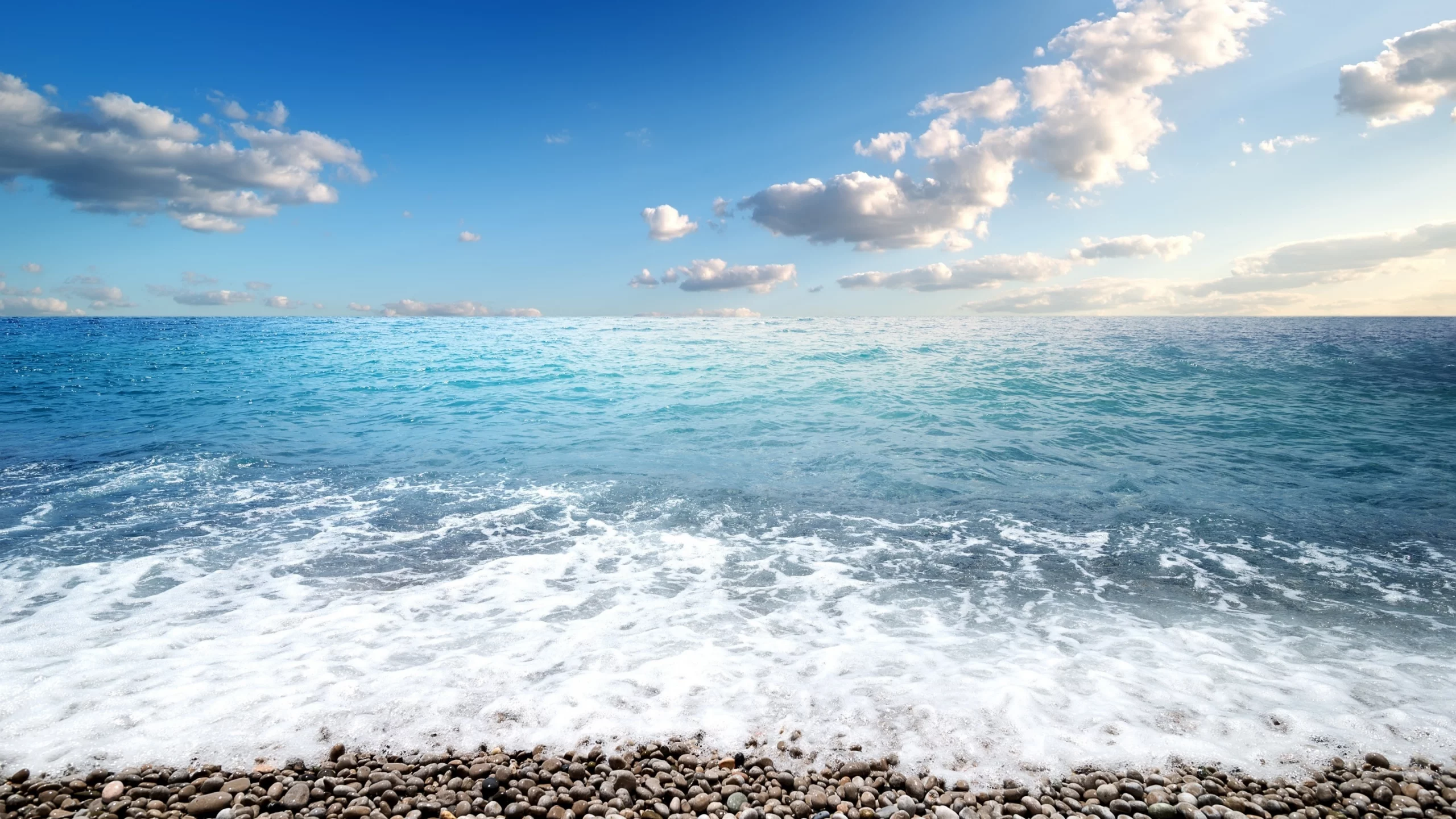 камни, sky, небо, seascape, волны, blue, море, галька, sea, пляж, beach, берег