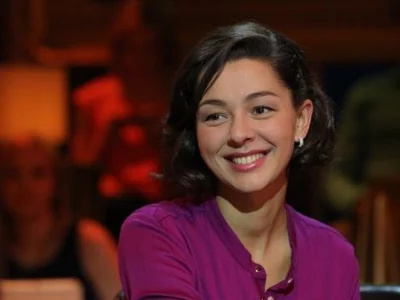 марина кравец, comedy woman, актриса, шоу, брюнетка, макияж, улыбка, фон, секси, красавица
