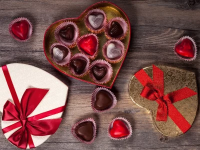 шоколад, любовь, romantic, тюльпаны, gift, chocolate, конфеты, сердечки, hearts
