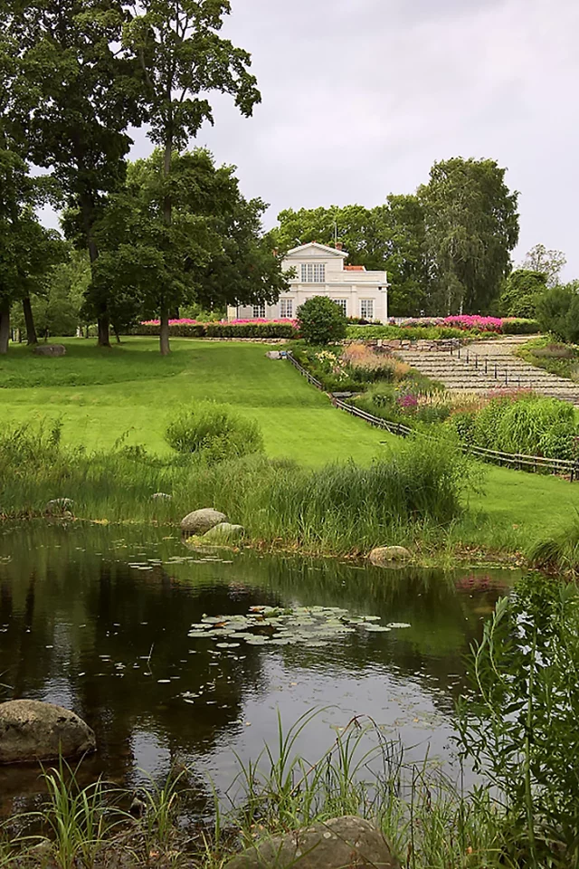 дом, усадьба, парк, пруд, house, mansion, рark, pond, trees, grass, light, sun, summer, sky, see, nice, pajunen, wide