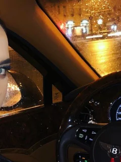 яна кошкина, телеведущая, макияж, большие глаза, брюнетка, красные губы, актриса, шикарная девушка