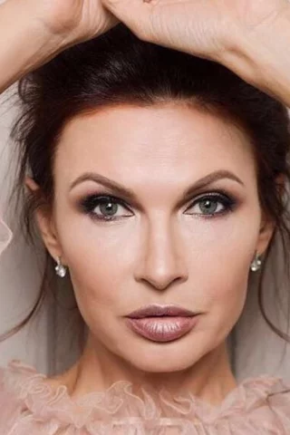 эвелина блёданс, актриса, крупно, большие глаза, пухлые губы, крупно, красивая женщина, женщина, макияж