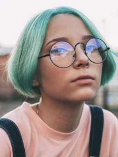 девушка, девушка в очках, волосы, школьница, студентка, крупно
