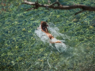 девушка, вода