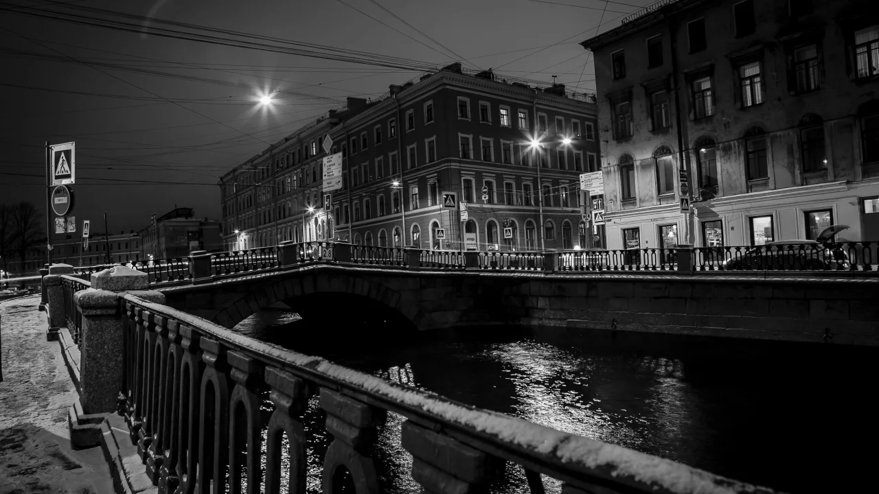 петербург, питер ночью, чёрно белый