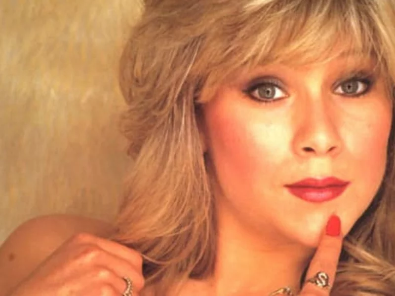 samantha fox, саманта фокс, девушка, певица, ретро фото, макияж, грудь, красивые глаза, секс символ