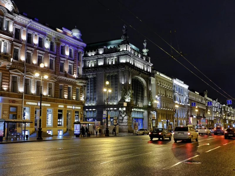 петербург, питер ночью, невский, театр комедии