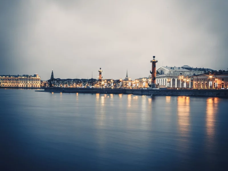 петербург, питер ночью, нева, ростральные колонны