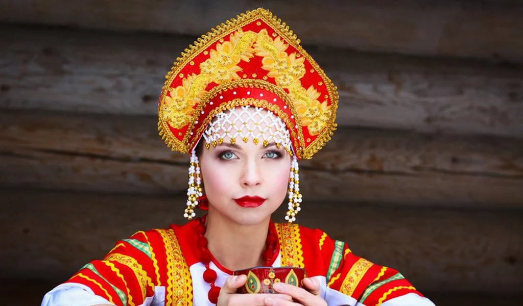 девушка, макияж, русская красавица, девушка в кокошнике, макияж, русская девушка, красные губы