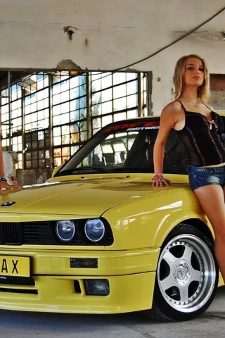 девушки, автомобиль