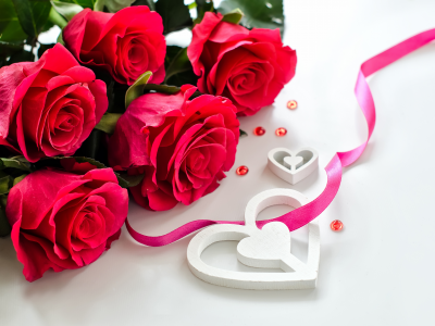 цветы, розы, лента, валентинка, сердечки, подарок