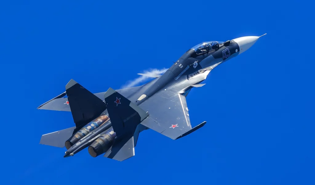 самолёт, су30см