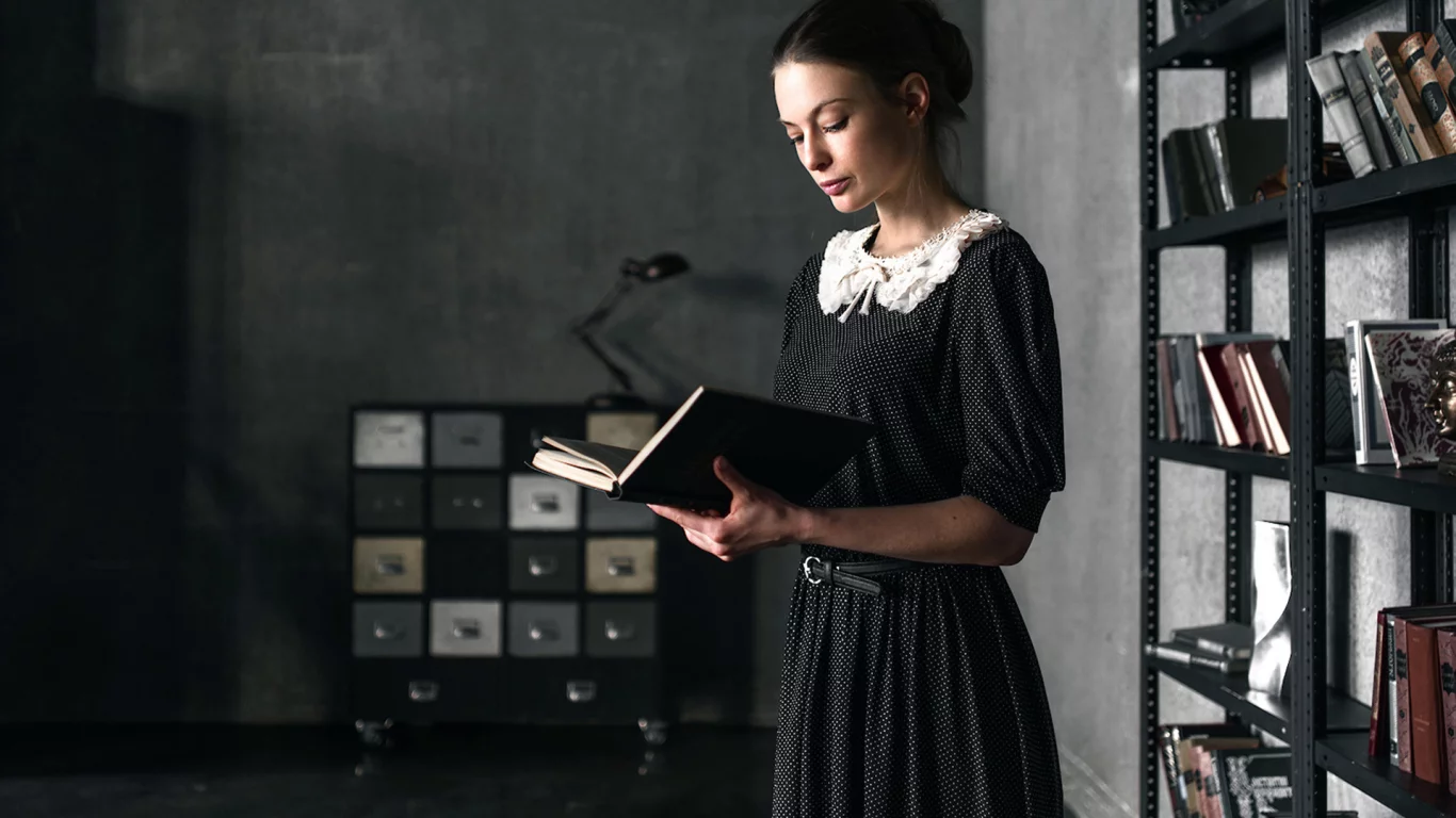 девушка, фигура, красивая, книги