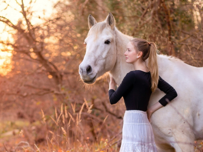 модель, блондинка, фотосессия, с лошадью