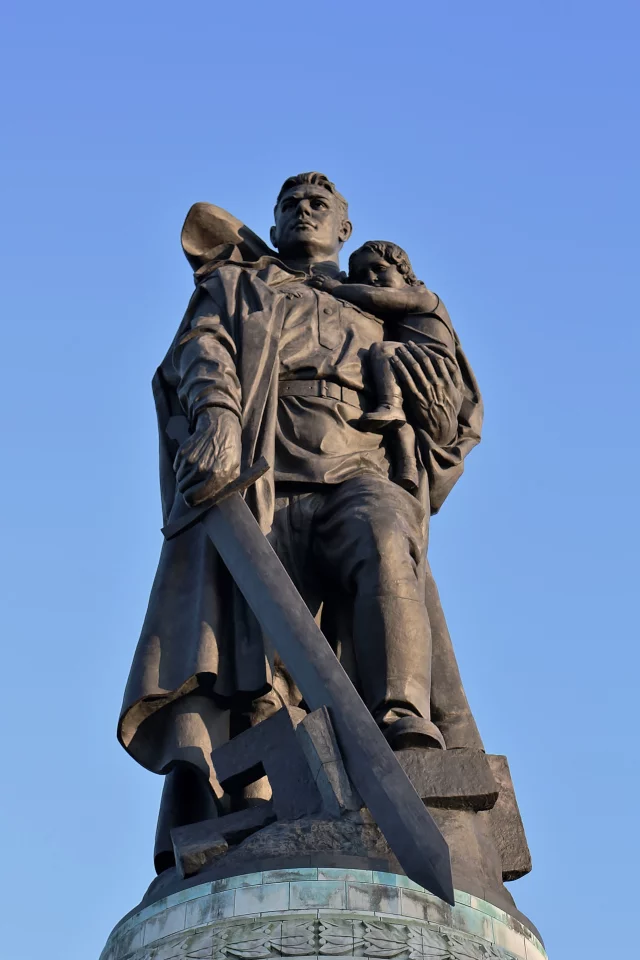 воин, освободитель, монумент, берлин, германия, sowjetisches, ehrenmal, treptower, park