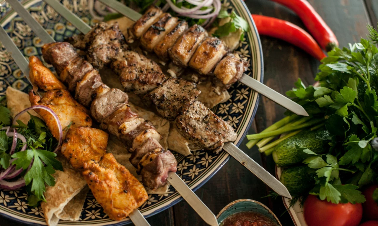 шашлык, мясо, шампура
