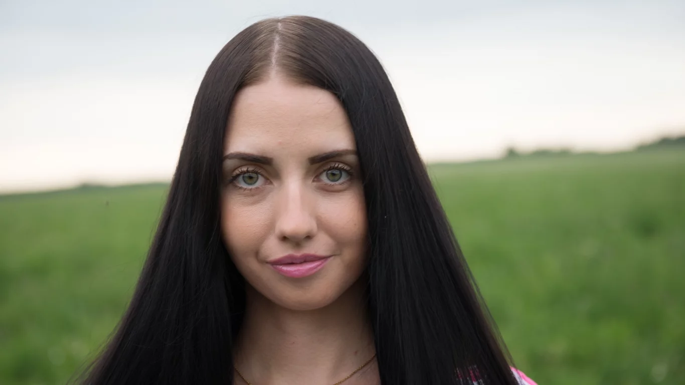 девушка, взгляд красивая