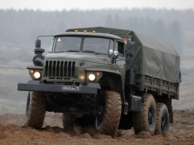 урал 4320, грузовик