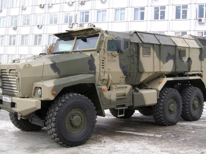 урал 63099, тайфун у