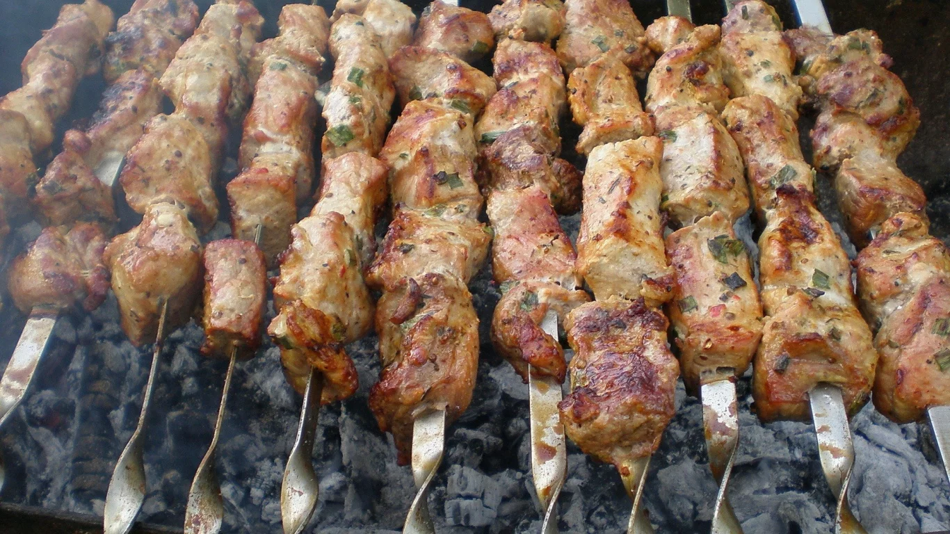 шашлык, мясо, шампура