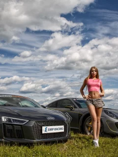 девушка, милая, симпатичная, шорты, авто